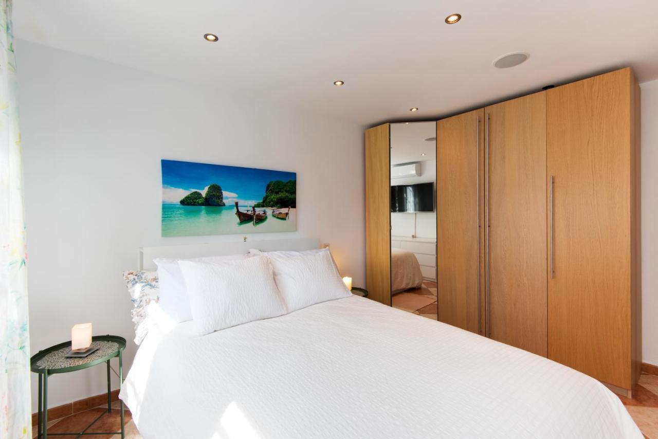 Villa Palm Beach Marina Benalmadena 3 Min Walking From The Sea エクステリア 写真