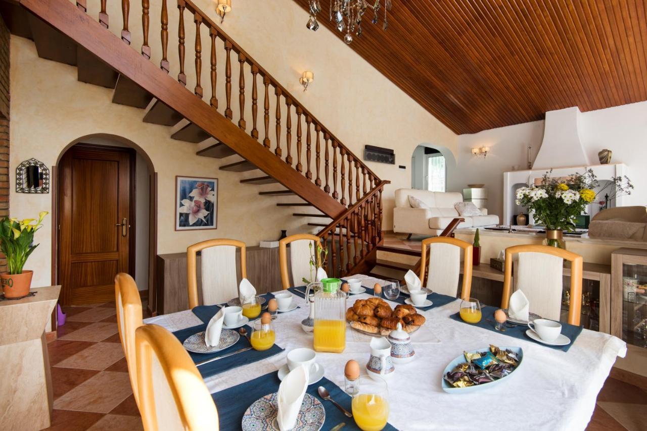 Villa Palm Beach Marina Benalmadena 3 Min Walking From The Sea エクステリア 写真